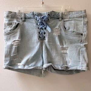 Venus  lace up front jean shorts  14